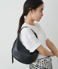 russet ≪ショルダーバッグ人気NO.1モデル≫ソフトレザーラウンドショルダーバッグ(CE-1326-WEB)