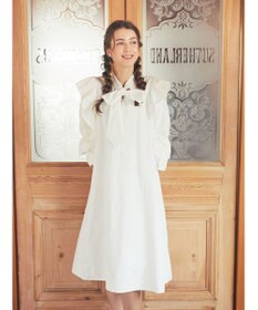 Maison de FLEUR ラッフルボウタイワンピース