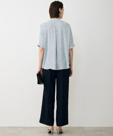 ICB L 【先行予約・WEB限定カラーあり】BackSatinAmunzen 5分袖バンドカラーブラウス