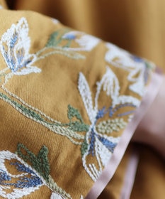 muuc 〈遠州織物の工場で織られた上質なコットン生地〉モクレン刺繍 ノーカラー ワイドシルエット コート（セットアップ可能）