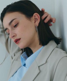 YECCA VECCA ノットボールチェーンピアス