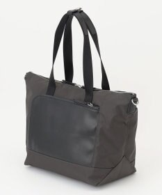 Y'SACCS ナイロン×リサイクルレザー　コンビマルチトート