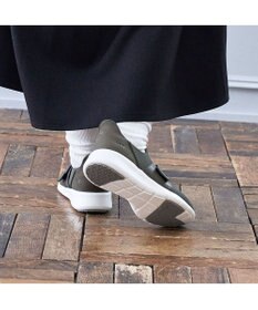 ing <ing>【レイン対応】ストレッチハンズフリースニーカー