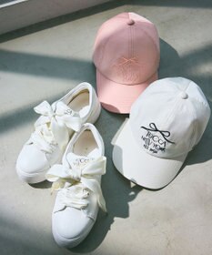 TOCCA 【2種類の靴紐付き2WAY・軽量】TNY SNEAKERS スニーカー
