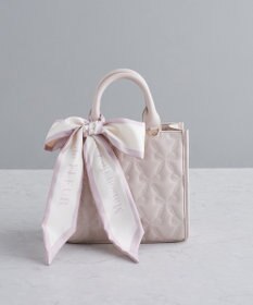 Maison de FLEUR スカーフ付リボンキルティング2Wayバッグ