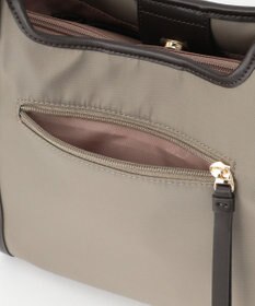 LA BAGAGERIE リサイクルレザー　フラップトート