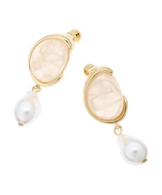 Green Parks ｅｖｅｒｙ　ｗａｌｋ．ストーン風イヤリング