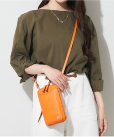 LA BAGAGERIE 【レザー×ステッチ】スマホポシェット