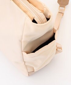 LA BAGAGERIE ツイルナイロン×エナメル リュックサック