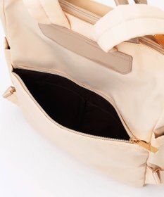 LA BAGAGERIE ツイルナイロン×エナメル リュックサック