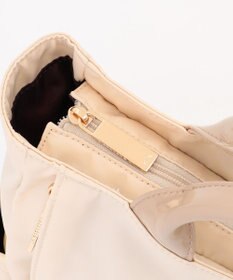 LA BAGAGERIE ツイルナイロン×エナメル リュックサック