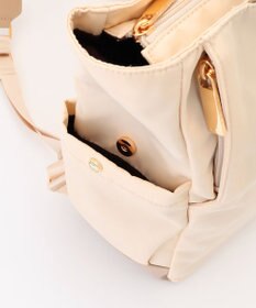 LA BAGAGERIE ツイルナイロン×エナメル リュックサック