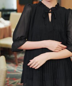 Tiaclasse 【前後2way・洗える】シアープリーツブラウス