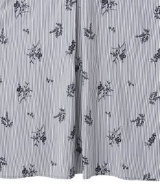 YECCA VECCA ストライプ柄フラワー刺繍シャツ