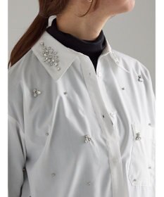 Te chichi ビジューデザインシャツ《2025winter catalog item》