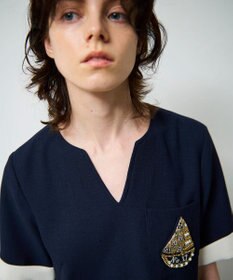 GRACE CONTINENTAL ビジューエンブレムワンピース