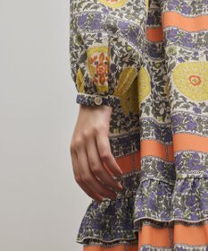 GRACE CONTINENTAL フラワープリントレースアップワンピース