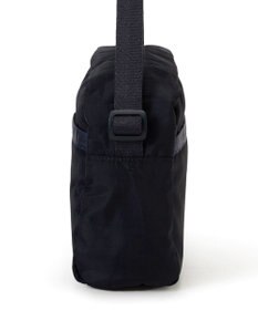 LeSportsac DANIELLA CROSSBODY/ディープシーブルー