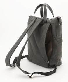 Y'SACCS ストリームラインデイパック