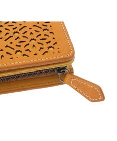 genten ダイヤカットワーク　二つ折り財布