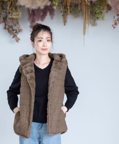 Tiaclasse 【2WAY】着回し自由のリバーシブルキルトフェイクファーベスト