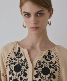 GRACE CONTINENTAL エンブロイダリーカフタンワンピース