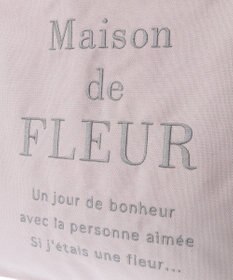 Maison de FLEUR ブランドロゴ刺繍スクエアトートバッグ