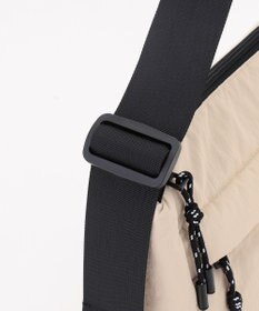 ANY 【A4サイズ収納可】撥水ショルダーバッグ