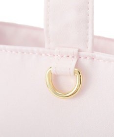Maison de FLEUR サテンフロントフリルスクエアトートバッグ