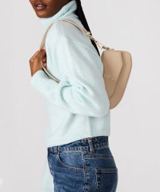 STEVE MADDEN BTAIGA ラウンドフラップショルダー2WAYバッグ