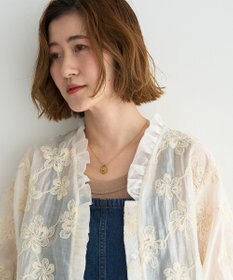 YECCA VECCA フリルVネック刺繍シアーシャツ