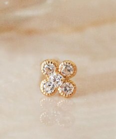 Phoebe 【K10】フラワービジューピアス(片耳)/お花/BOXつき　ゴールド