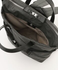 Y'SACCS ストリームラインデイパック