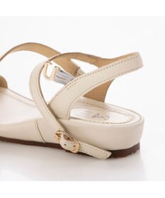 ing <ing>【サスティナブル】レザーストラップサンダル