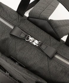 Y'SACCS ストリームラインデイパック