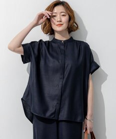 23区 【先行予約】リネンライクグロッシー バンドカラー ブラウス