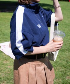 WEGO 刺繍ハーフジップT