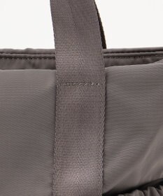 TOCCA 【WEB＆一部店舗限定・撥水・環境にやさしい素材】SANA SIDEPOCKET TOTE トートバッグ