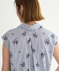 YECCA VECCA ストライプ柄フラワー刺繍シャツ