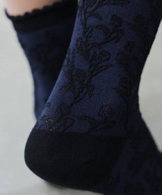 Tiaclasse ジャガードフリルソックス