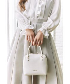 TOCCA ECLAT CARRE LEATHERBAG レザーバッグ