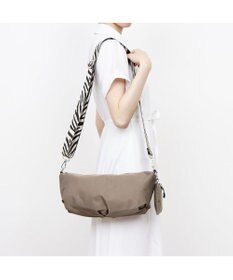 UNBILLION カシュカシュ cachecache / ワイドテープナイロンショルダー