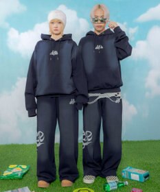 WEGO 【ユニセックス着用ITEM】ハートモチーフプルパーカー