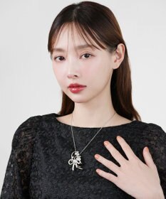 TOCCA RIBBON＆FLOWER BROOCH NECKLACE 2セット ブローチネックレス