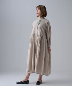 muuc 花刺繍モチーフのコットンローンワンピース