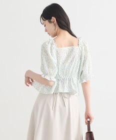 earth music&ecology フラワー刺繍フリルヘムブラウス