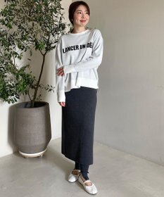 UNFILO スポンジニット ロゴジャガード