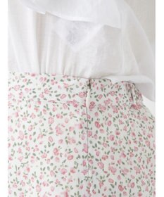 earth music&ecology 揺れる小花柄裾フレアスカート