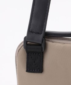 LA BAGAGERIE 【maison vert】 【撥水】撥水ナイロン多機能ポシェット