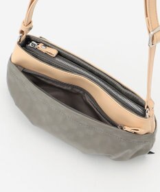 Y'SACCS Polka Dots　タックラウンドポシェット